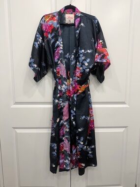 Floral Robe Size M/L